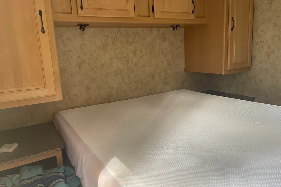 Adventure Evergreen 29FK Travel Trailer