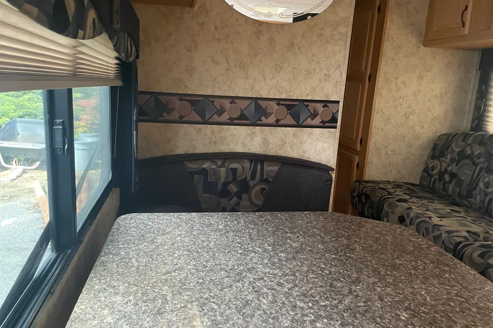 Adventure Evergreen 29FK Travel Trailer