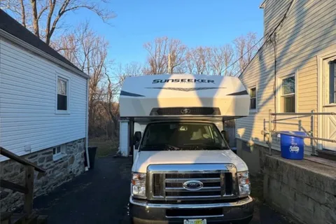 Forest River Sunseeker