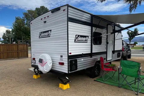 Kenzie’s VIP Coleman 17R Travel Trailer