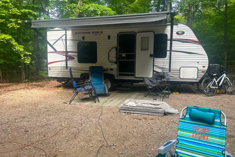 Jodi and Jerry’s Starcraft Autumn Ridge 24ft Travel Trailer