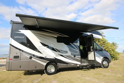 Catherine & Jose's 2021 Entegra Coach Qwest Class C