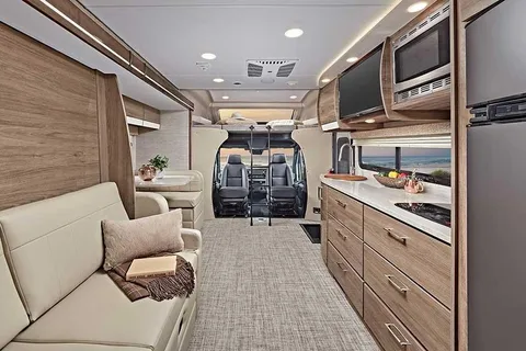 Catherine & Jose's 2021 Entegra Coach Qwest Class C