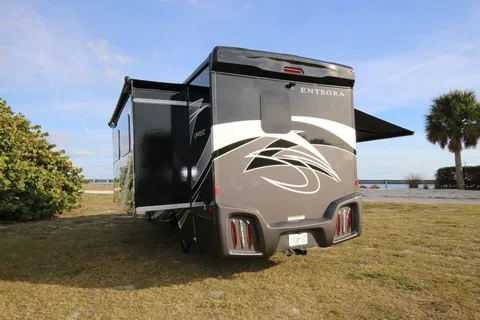 Catherine & Jose's 2021 Entegra Coach Qwest Class C