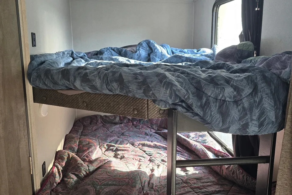 26' Forest River Vibe Bunkhouse | Sleeps 10 | Essentials Included | Delivery-Only