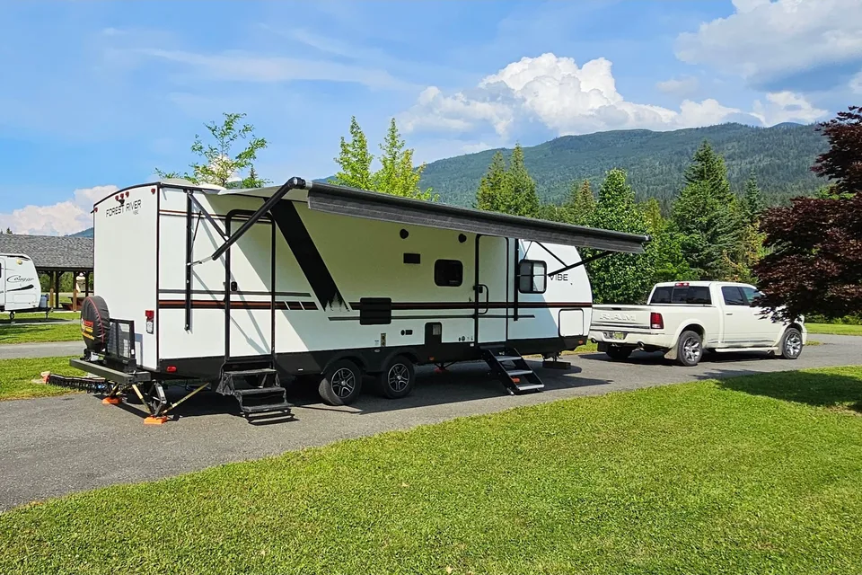 26' Forest River Vibe Bunkhouse | Sleeps 10 | Essentials Included | Delivery-Only