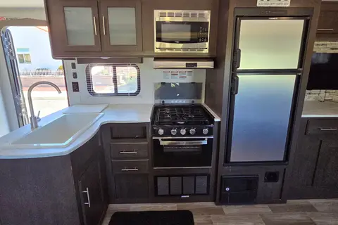Rv Rentals Way of Life's Forest River Salem Cruise Lite (CCL1)