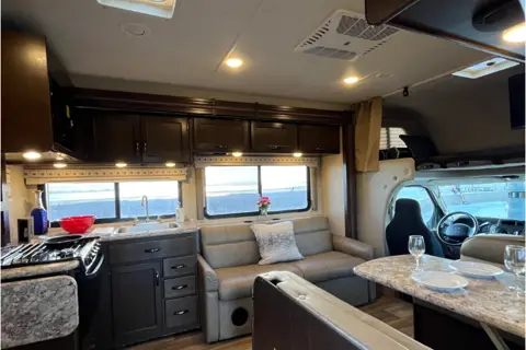 C11 Thor Luxury*NEW STARLINK WiFi-10 Sleeper-Bunks-2SlideOuts-Private Suite