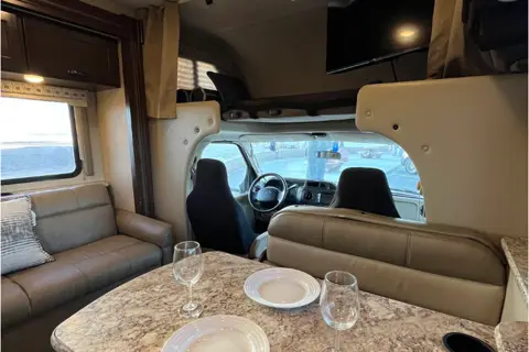 C11 Thor Luxury*NEW STARLINK WiFi-10 Sleeper-Bunks-2SlideOuts-Private Suite