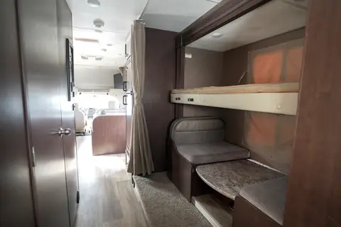 C11 Thor Luxury*NEW STARLINK WiFi-10 Sleeper-Bunks-2SlideOuts-Private Suite