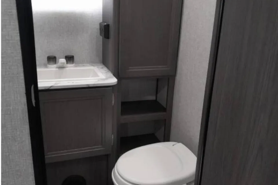 Brandon's Dutchmen Kodiak Travel Trailer