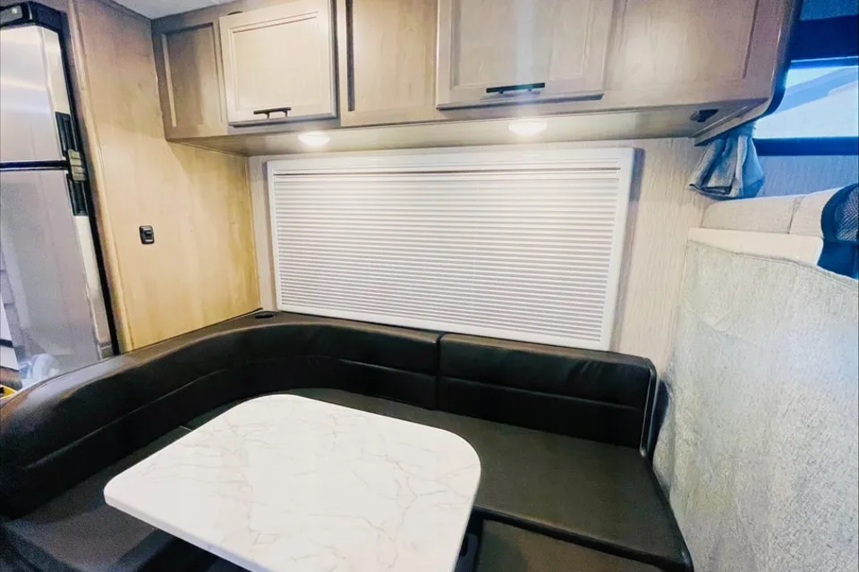 2022 Coachmen Cross Trail XL 