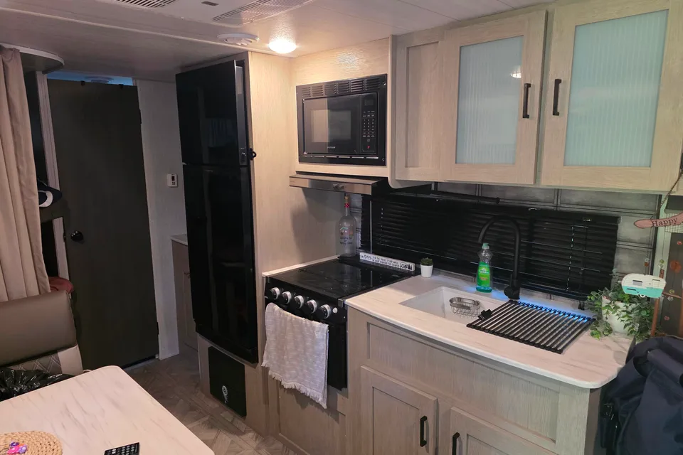 Forest River Wildwood xl platinum Travel Trailer