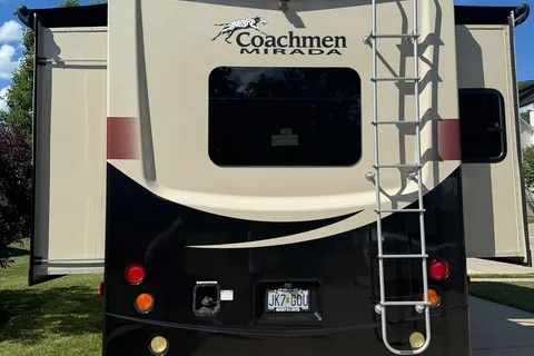 The Forest Park Cruiser - Luxury RV Experience