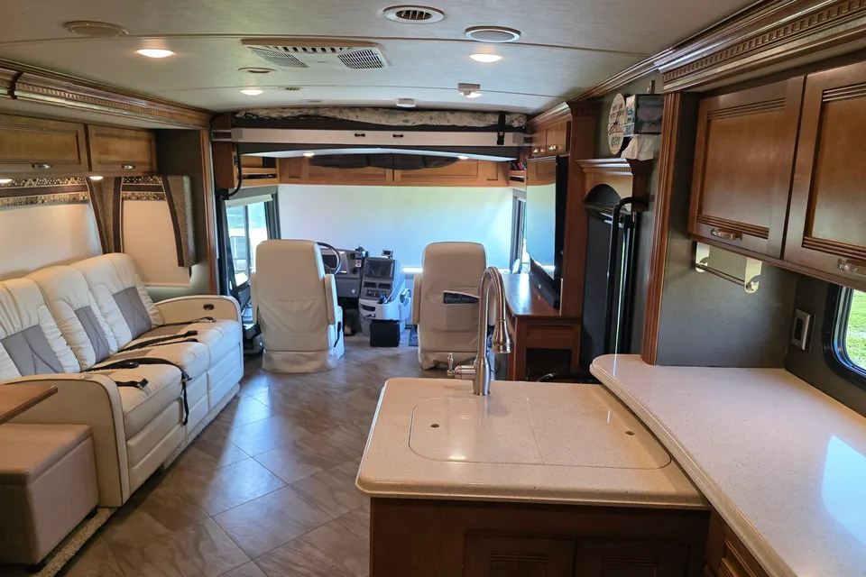 Luxury 2019 Winnebago Forza 34T Diesel Class A | Sleeps 5 | King Bed