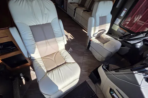Luxury 2019 Winnebago Forza 34T Diesel Class A | Sleeps 5 | King Bed