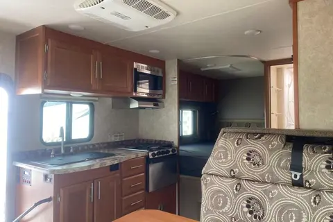 Fleet #C10 Class C with Dinette Slideout – Spacious Comfort for Families (Sleeps 4 Adults + 2 Kids)