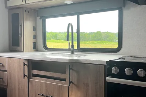Monarch Meadows Imagine Grand Design Travel Trailer