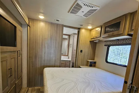 Coachmen Mirada35bh Class A