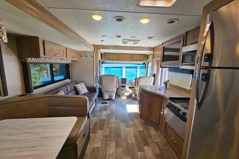 Coachmen Mirada35bh Class A