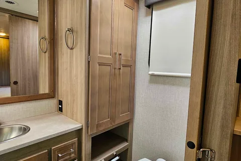 Coachmen Mirada35bh Class A