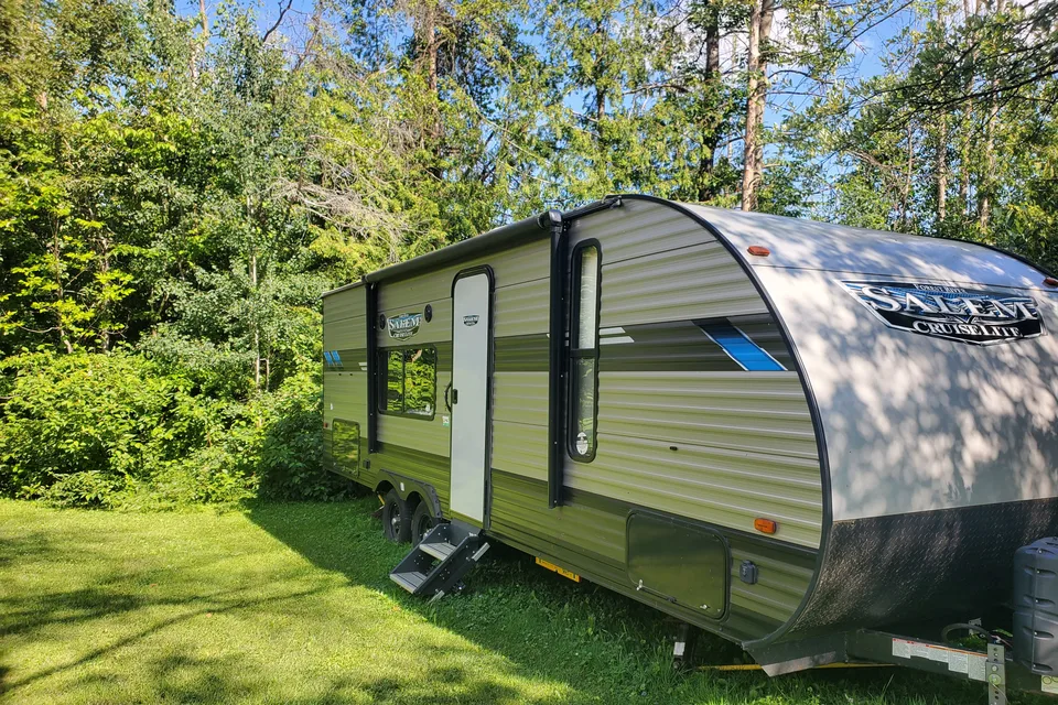 James's Forest River Salem Cruise lite Travel Trailer