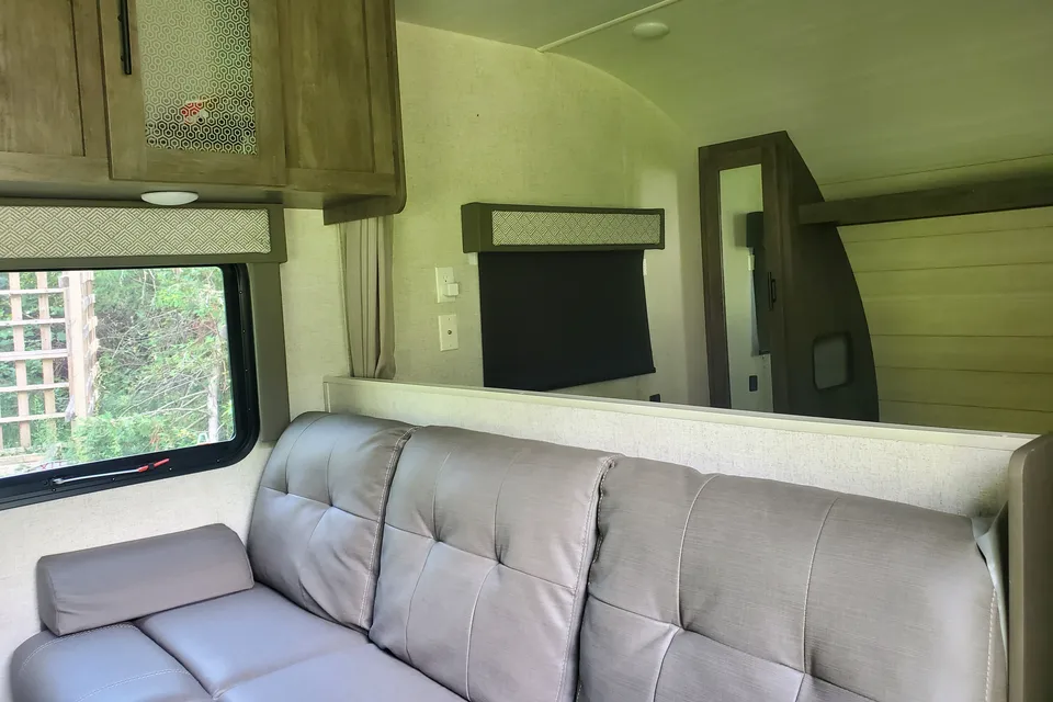 James's Forest River Salem Cruise lite Travel Trailer