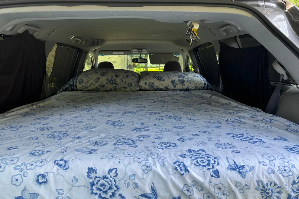 Toyota Sienna AWD Campervan