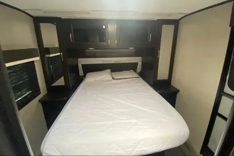 2021 Jayco Jay Feather Kid Approved Camper
