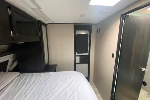2021 Jayco Jay Feather Kid Approved Camper