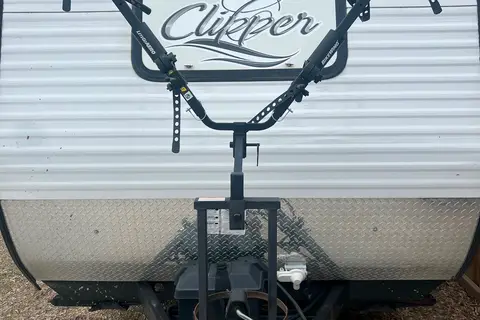 Michael's Forest River Coachman Clipper Travel Trailer