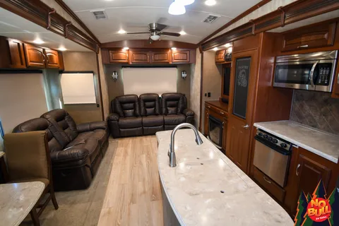 Couples Year Round Trailer