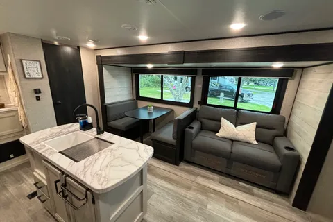 Jayco Jay Flight with Bunkroom