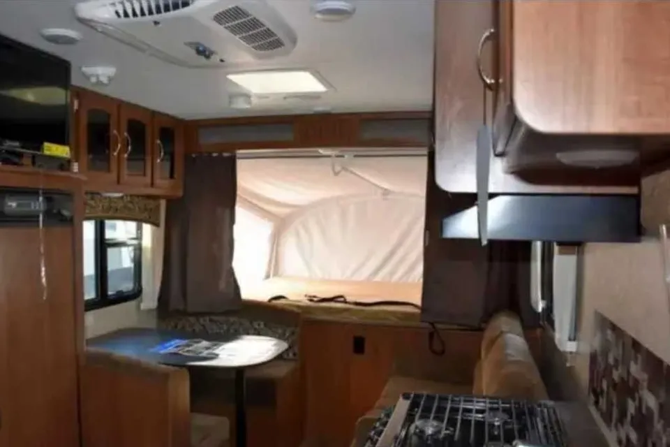 Jayco x17z Jay Feather Hybrid