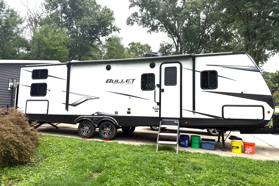 2021 Keystone Bullet Quad Bunks- Delivery Included