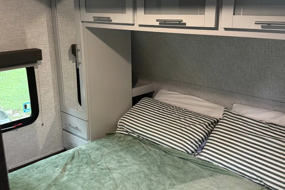 2021 Keystone Bullet Quad Bunks- Delivery Included
