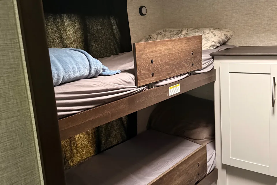 2021 Keystone Bullet Quad Bunks- Delivery Included