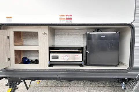 EC's Coachmen Catalina 184BHS Travel Trailer