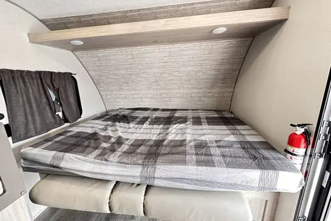 EC's Coachmen Catalina 184BHS Travel Trailer