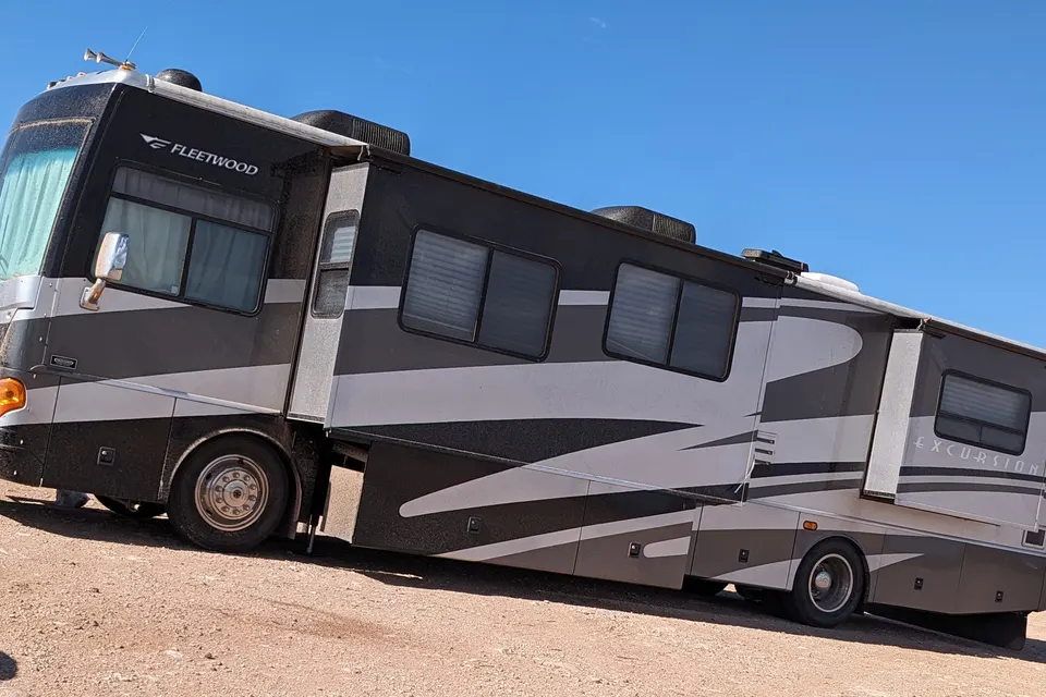 Rick's Fleetwood  Excursion Class A