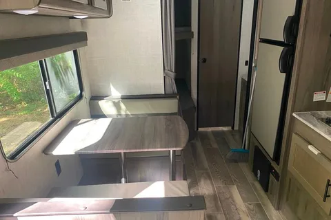Willy's Gulf Stream Ameri-lite24 Travel Trailer