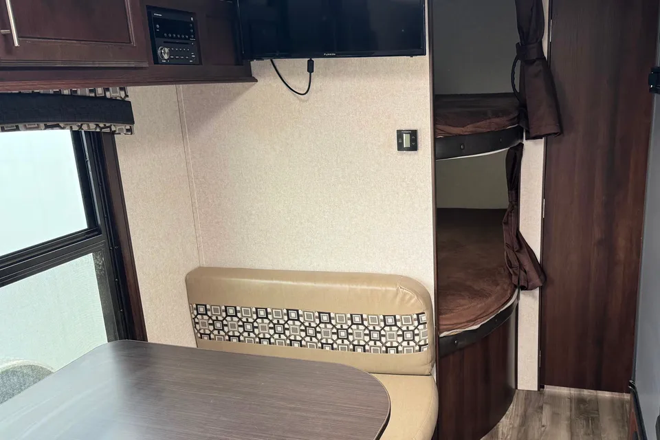 Sage’s Jayco Jay Flight 26BH Travel Trailer