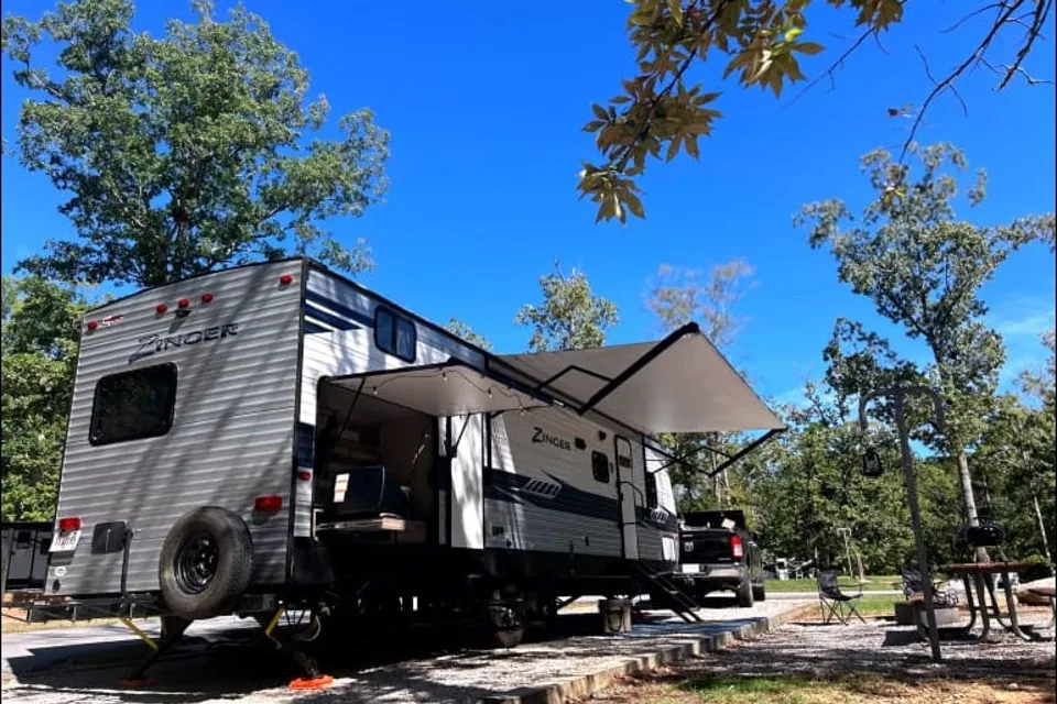 The Hitch Hiker Bunk House