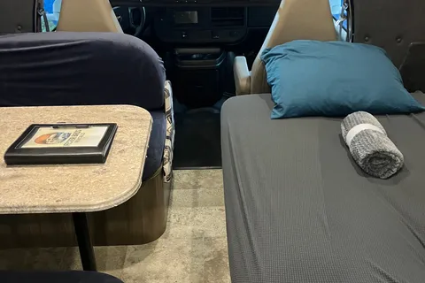 Family RV + Free E-Bike! 2017 Coachmen 27QB