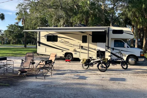 Family RV + Free E-Bike! 2017 Coachmen 27QB