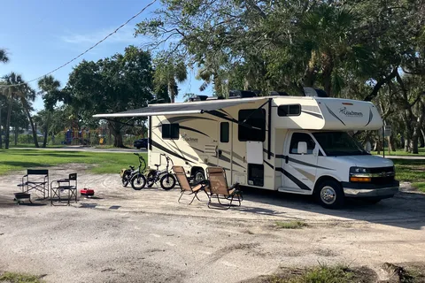 Family RV + Free E-Bike! 2017 Coachmen 27QB