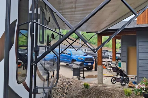 Ethan's Dutchmen Denali Fifth Wheel