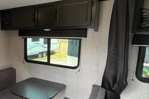 Lifestyle Living Rentals Jayco Jay Flight SLX7 174BH Travel Trailer