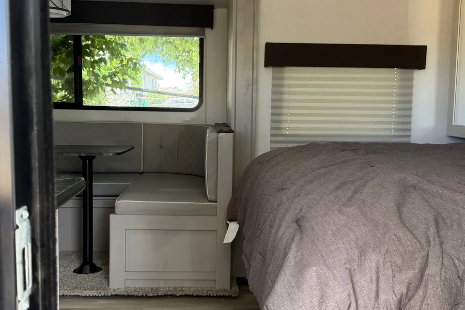 The Sierra Escape – Fully Stocked Tracer