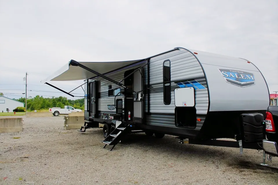 Forest River 2022 26-DBUD Travel Trailer